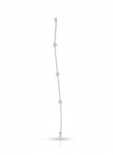 Load image into Gallery viewer, Heart Pave Diamond Tennis Bracelet
