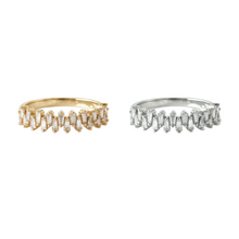 Load image into Gallery viewer, ZigZag Baguette Diamond Ring

