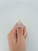 Load image into Gallery viewer, Baguette Diamond Zig Zag Ring White Gold
