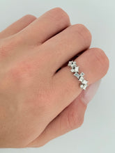 Load image into Gallery viewer, Round Emerald Cut Cluster Ring
