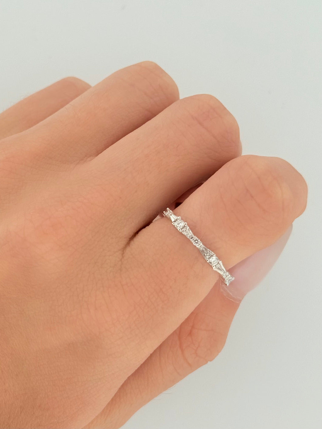 Tapered Baguettes and Rounds Diamond Ring