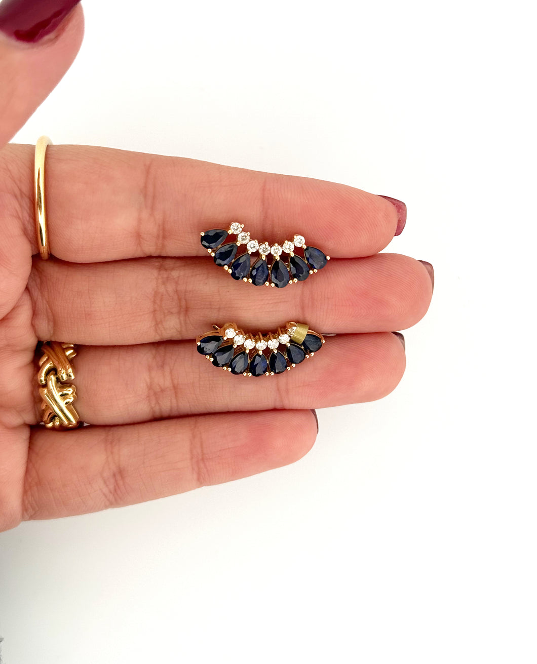 Pear Shape Sapphire and Diamond Earring